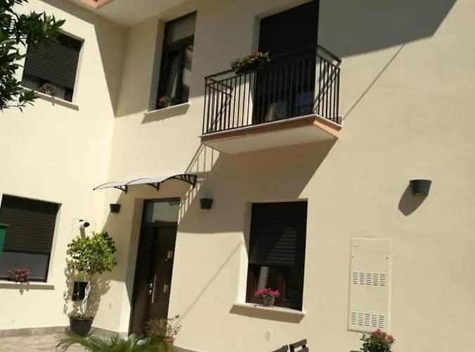 Casa Kati Bed & Breakfast 3*